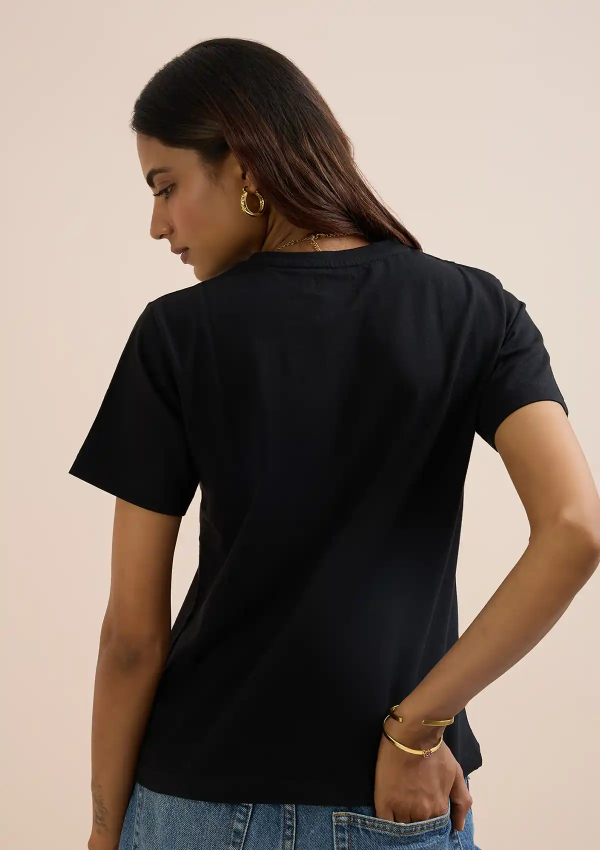 Premium B&W Holographic Print T-Shirt - Image 3