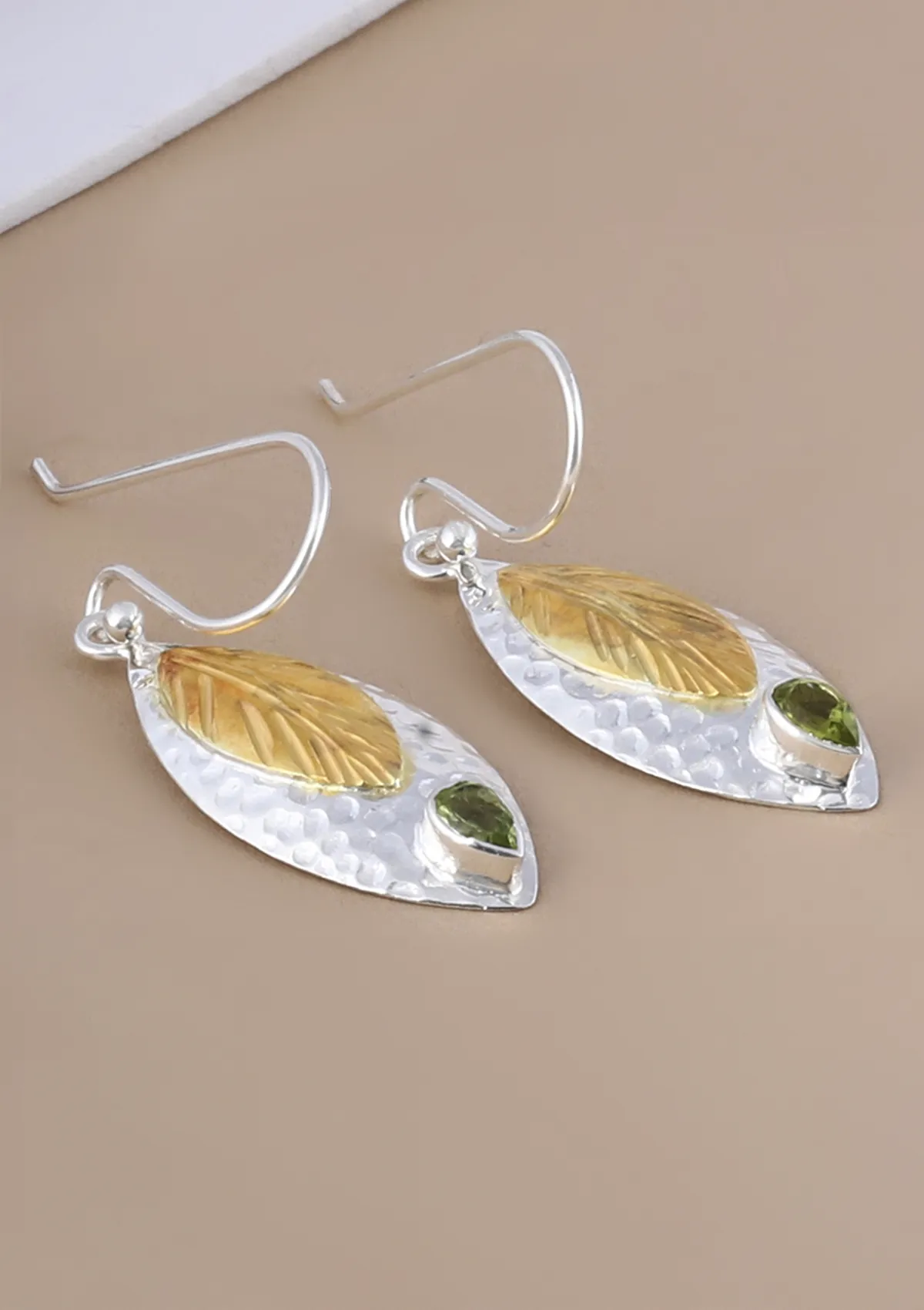Silver Peridot Earring - Image 4