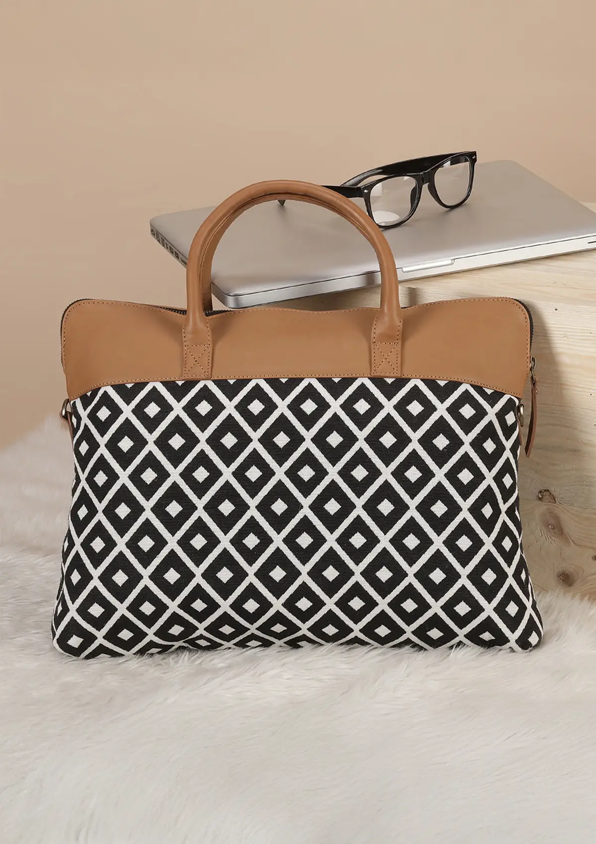 Handcrafted Laptop Bag - Image 5